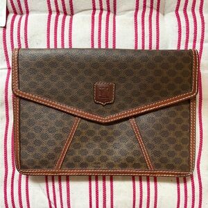Brown Vintage B502 CELINE Macadam Clutch